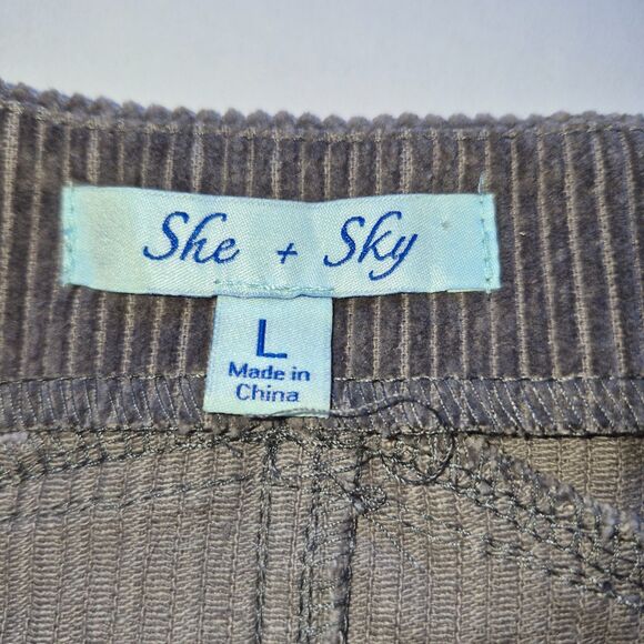 2 Corduroy Skirts, Gray and Red Size L, Cloud Ten & She+Sky, Gray Snaps, Red Zip - Picture 14 of 16